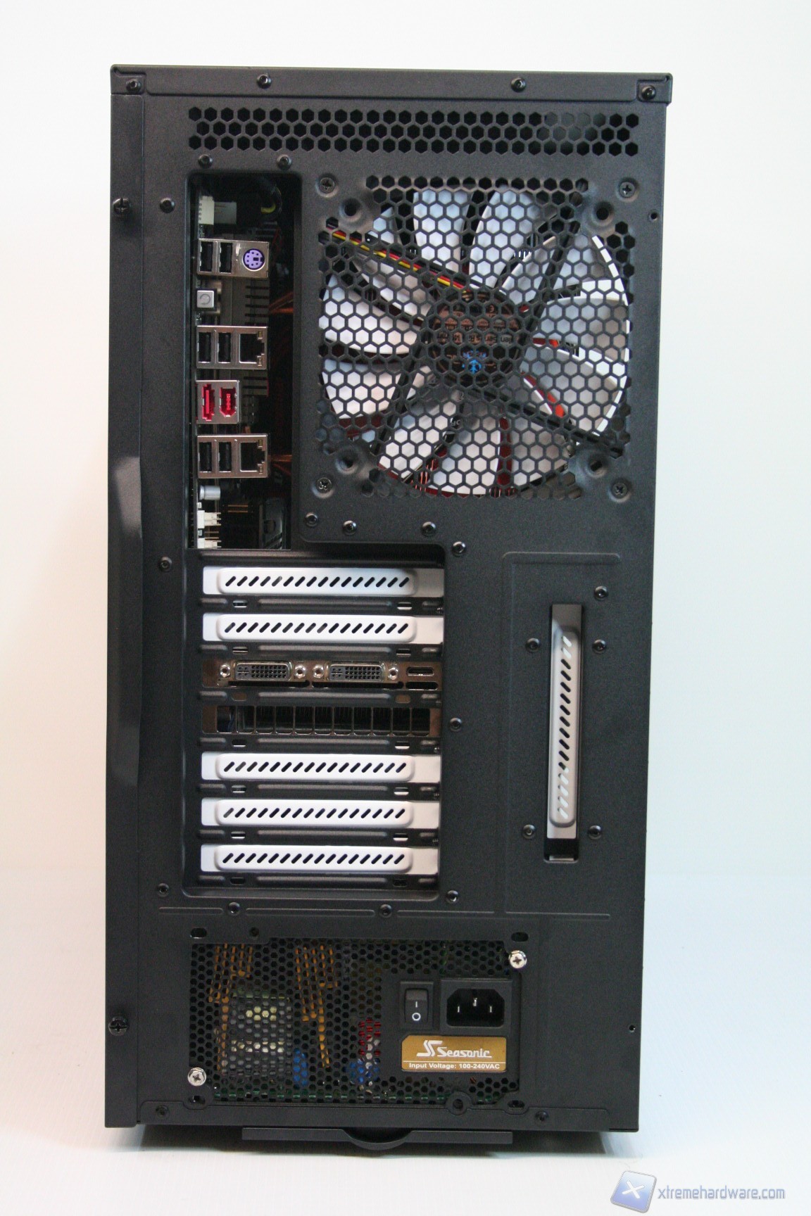 00120 FRACTALDESIGN R4 WWW.XTREMEHARDWARE.COM